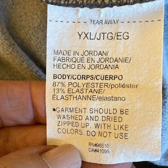 Under Armour NWOT Youth XL 1/4 Zip Hoodie in Heather Gray/Fleece Lining. - Picture 8 of 9